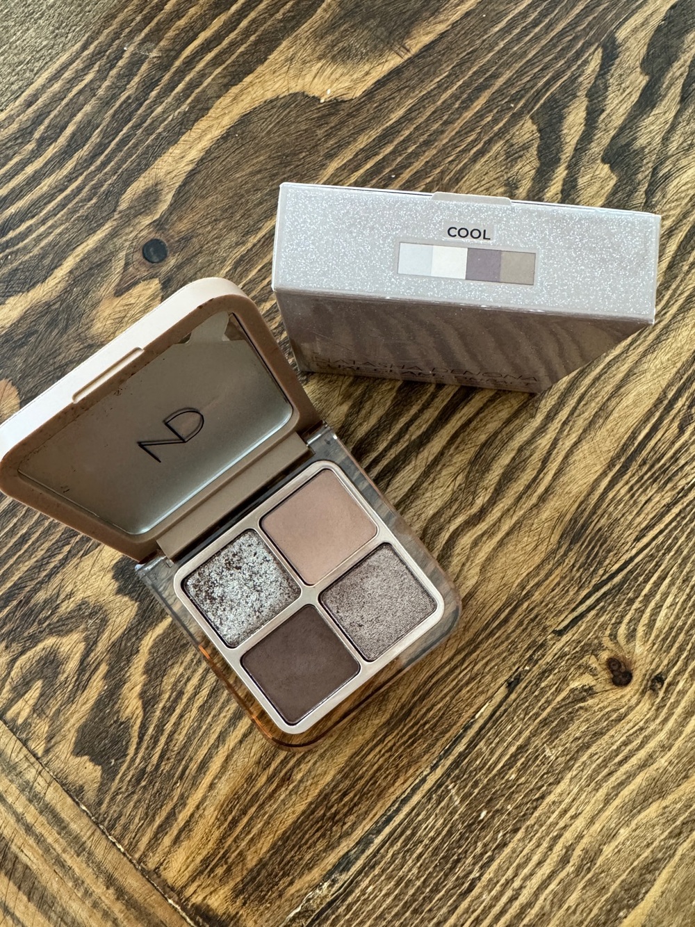 Natasha Denona Luxe Glam Compact Cool